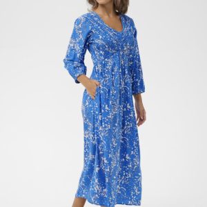 Mönstrad viskos klänning – Cream