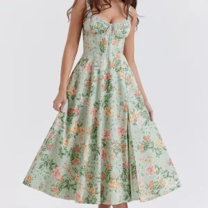 Blommig klänning midsommar