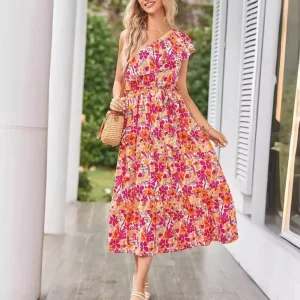 Blommig one shoulder-klänning