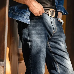 Mörkblå raka jeans i vintage-stil för herr