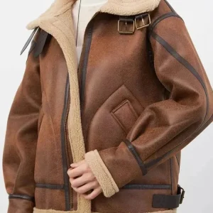 Oversize pilotjacka i mockaimitation med teddyfoder